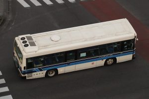 宮崎交通 日野レインボーHR (KK-HR1JKEE) 18号車　屋根