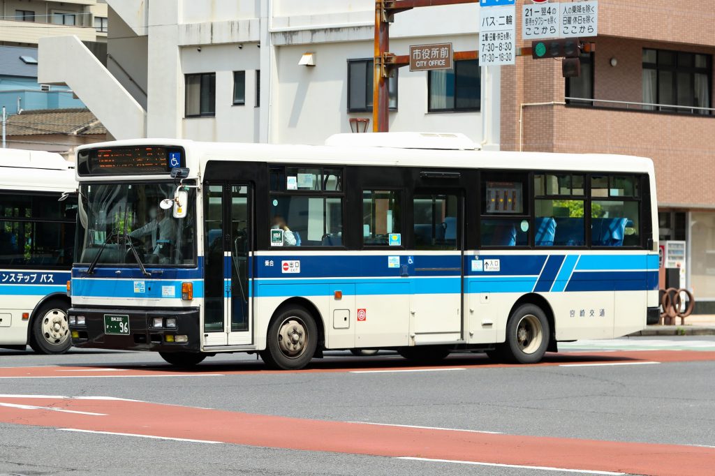 宮崎交通96MCワンステップ 日産ディーゼルKK-RM252GSN 96号車