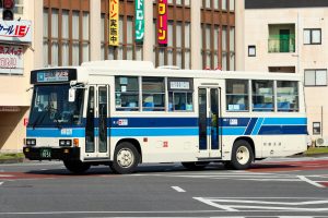 宮崎交通 いすゞジャーニーK (U-LR232J) 1051号車