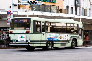 京都市バス いすゞキュービック ツーステップ KC-LV280L 6397号車 205系統 四条河原町にて