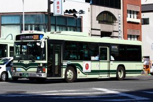 京都市バス 日野PJ-LV234N1 1143号車 201系統 四条堀川にて