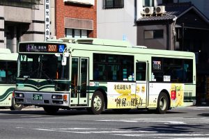 京都市バス 西工96MC PDG-RA273MAN 2018号車 207系統 四条堀川にて