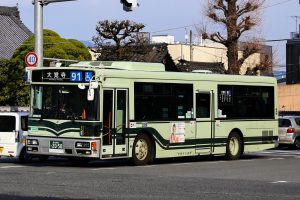 京都市バス 西工96MC PDG-RA273MAN 2050号車 91系統 西大路四条にて