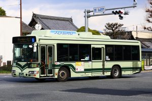 京都市バス 日野 LNG-HU8JMGP 2669号車 11系統 西大路四条にて