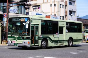 京都市バス 三菱ふそうエアロスター QKG-MP38FK 3216号車 206系統 烏丸北大路にて