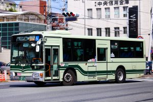 京都市バス 三菱ふそうエアロスター QKG-MP38FK 3217号車 206系統 北大路BTにて