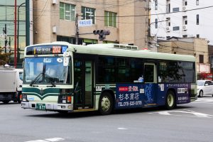 京都市バス いすゞエルガ KL-LV280N1改 877号車 202系統 千本丸太町にて