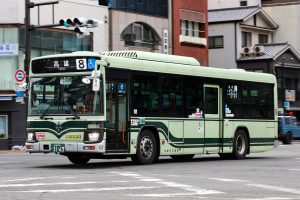 京都市バス いすゞ2代目エルガ QDG-LV290N1 3169号車 8系統 四条堀川にて