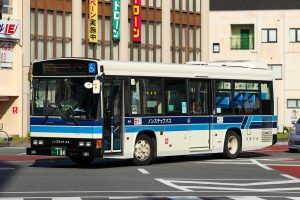 宮崎交通 日野レインボーHR (KK-HR1JKEE) 184号車