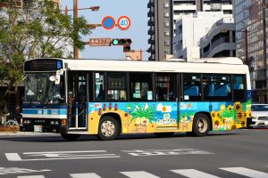 宮崎交通 日野レインボーHR (KK-HR1JKEE) 74号車