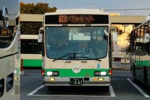 奈良交通 いすゞキュービック (KC-LV280Q) 661号車 奈良22 き 661