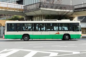 奈良交通 いすゞキュービック (KC-LV280Q) 661号車 奈良22 き 661