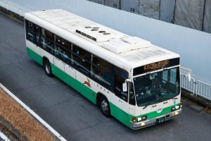 奈良交通 いすゞキュービック (KC-LV280Q) 661号車 奈良22 き 661