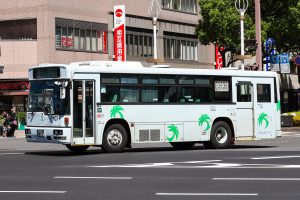 鹿児島交通 西工96MC(KC-HU3KLCA･鹿児島200 か 1309･元神戸市交通局)の公式側型式写真。2020年8月撮影。