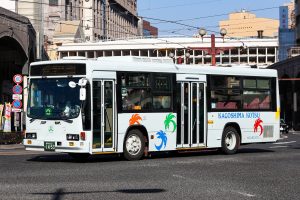 鹿児島交通 いすゞキュービック ワンステップ(KC-LV380N･鹿児島200 か 1453･元京成バス)の公式側型式写真。2022年1月撮影。