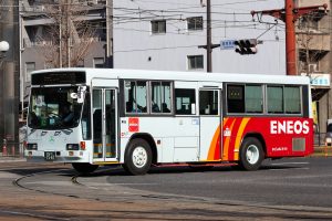 鹿児島交通 いすゞキュービック ツーステップ(KC-LV380L･鹿児島200 か 1541･元神奈川中央交通)の公式側型式写真。2022年1月撮影。