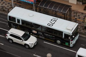 鹿児島交通 西工96MC(KC-HT2MMCA･鹿児島200 か 1579･元阪急バス)の屋根。2025年1月撮影。