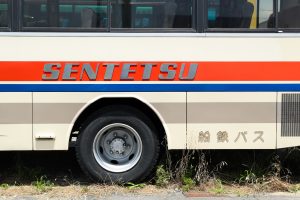 船木鉄道バス 日野レインボーRR(P-RR172BA) 山口22 う 2496 公式側ロゴ（2021年7月）
