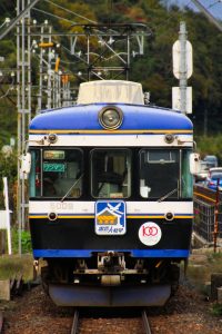一畑電鉄5000系 5009編成 5009号車 秋鹿町にて。(2012年11月撮影) 前面縦 スノープラウがあった頃。