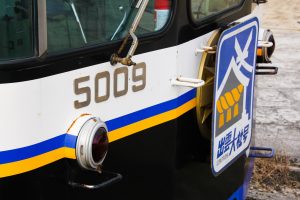 一畑電鉄5000系 5009編成 5009号車 (2012年11月撮影) 急行出雲大社号ヘッドマーク