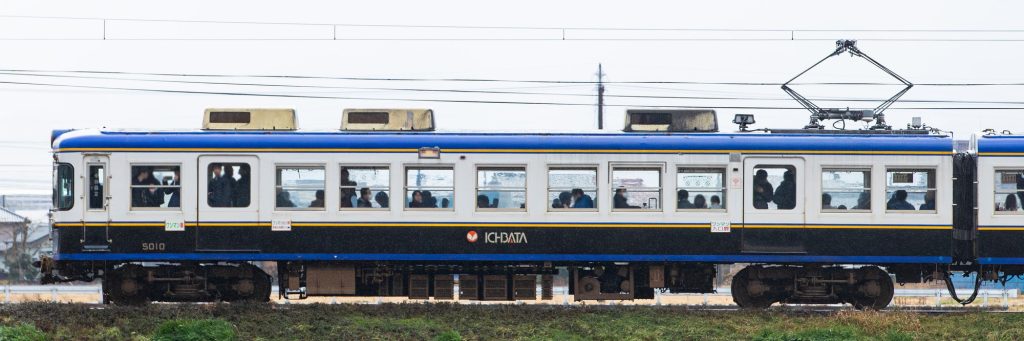 一畑電鉄5000系 5010編成 5010号車(2025年1月撮影) 側面サイドビュー ←一畑口｜松江温泉･出雲大社前→