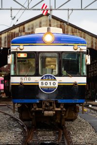 一畑電鉄5000系 5010編成 5110号車 雲州平田車庫にて。さよならイベント (2025年1月撮影) 前面縦