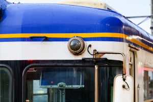 一畑電鉄5000系 5010編成 5010号車 雲州平田駅にて。(2025年1月撮影) 標識灯