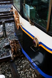 一畑電鉄5000系 5010編成 5010号車 雲州平田駅にて。(2025年1月撮影) 前面アップ