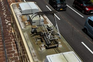 広島電鉄800形 807号の屋根上 2025年4月撮影。