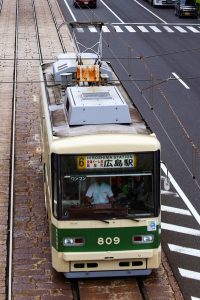 広島電鉄800形 809号 屋根上 2015年7月撮影。