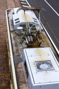 広島電鉄800形 809号 屋根上 2015年7月撮影。
