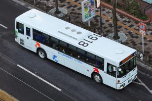 鹿児島交通 西工96MC (KL-JP252NAN改･鹿児島200 か 1918･元西東京バス)の屋根。2025年1月撮影。