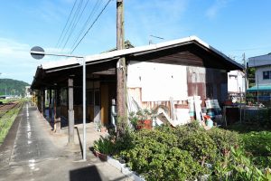 JR西日本･姫新線 駅舎（岡山県美作市）