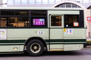 京都市交通局 エアロスターM (KC-MP617K 京都22 か 6291) 2013年4月撮影。