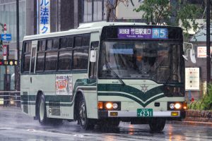 京都市交通局 エアロスターM (KC-MP617K 京都22 か 6291) 2013年6月撮影。