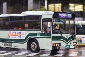 京都市交通局 エアロスターM (KC-MP617K 京都22 か 6291) 2013年6月撮影。