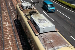 広島電鉄1900形 1901号の屋根 2025年4月撮影。