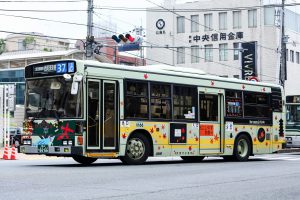 京都市交通局 ブルーリボン ノンステップ(KC-HU2PMCE 京都22 か 6666) 37系統 2015年9月撮影