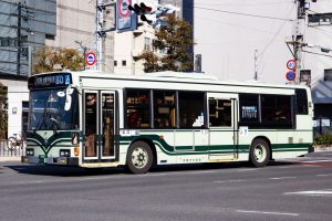京都市交通局 ブルーリボン ノンステップ(KC-HU2PMCE 京都200 か 80) 80系統 2018年2月撮影