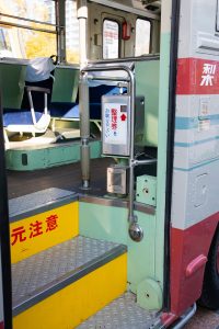 山梨交通 いすゞK-CCM410･C486号車 (2025年1月撮影)