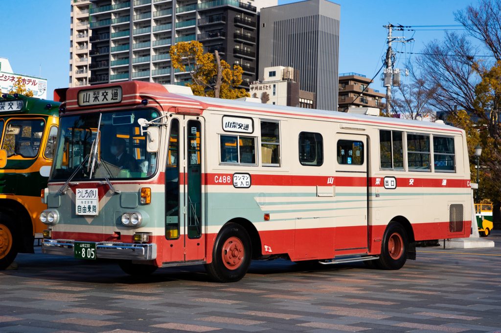山梨交通 いすゞK-CCM410･C486号車 (2025年1月撮影)