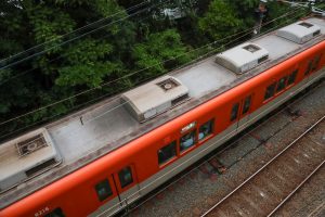 阪神電鉄8000系 8213F 屋根（2025年5月撮影）