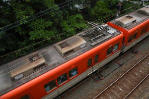 阪神電鉄8000系 8213F 屋根（2025年5月撮影）
