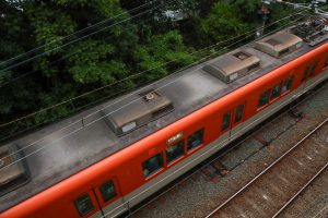 阪神電鉄8000系 8213F 屋根（2025年5月撮影）