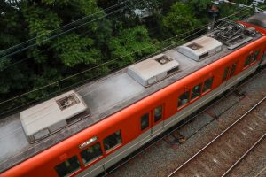 阪神電鉄8000系 8213F 屋根（2025年5月撮影）