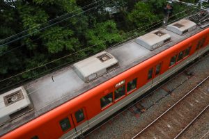 阪神電鉄8000系 8213F 屋根（2025年5月撮影）