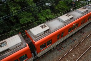 阪神電鉄8000系 8213F 屋根（2025年5月撮影）