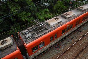 阪神電鉄8000系 8213F 屋根（2025年5月撮影）