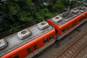 阪神電鉄8000系 8213F 屋根（2025年5月撮影）