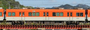 阪神8000系 8219F 8020号車の側面 (タイプⅢ) 2020年10月撮影
